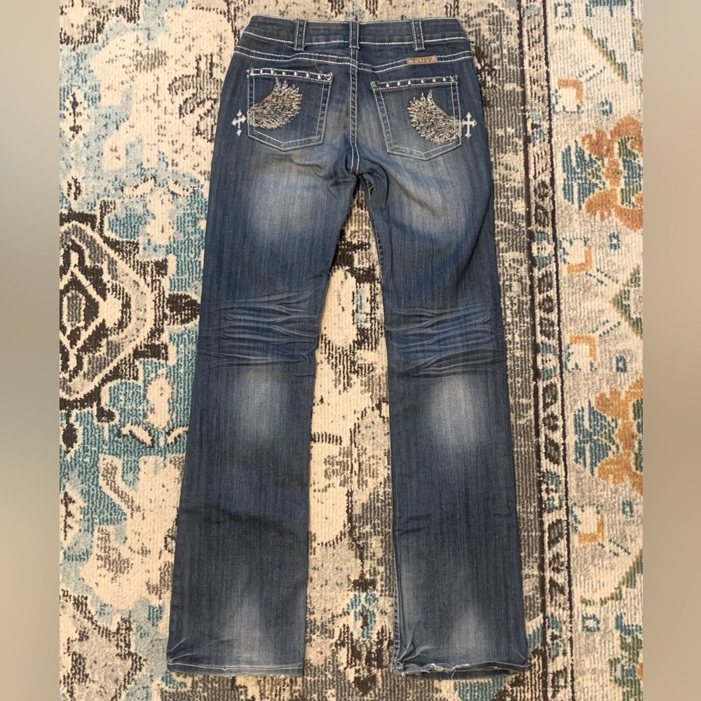 Cowgirl Tuff Wing and a Prayer Jeans 28x35